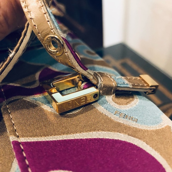 FENDI SATCHEL LARGE SWIRL FABRIC FANTASTIC PREOWNED CONDITION, BLUE DUSTBAG TOO - Picture 10 of 13